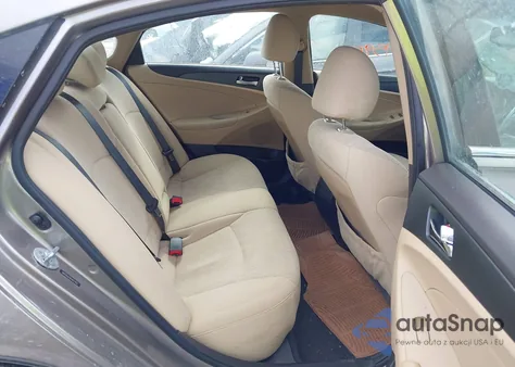 2014 Hyundai Sonata Gls z USA, uszkodzony, nr VIN 5NPEB4AC9EH837453